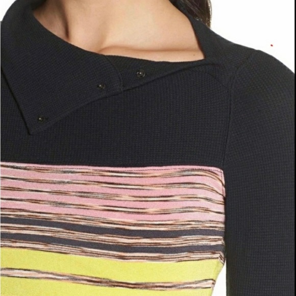 NWT Free Peo­ple
Mountain Mama Layering Crop Pullover |Size Medium - Picture 7 of 14